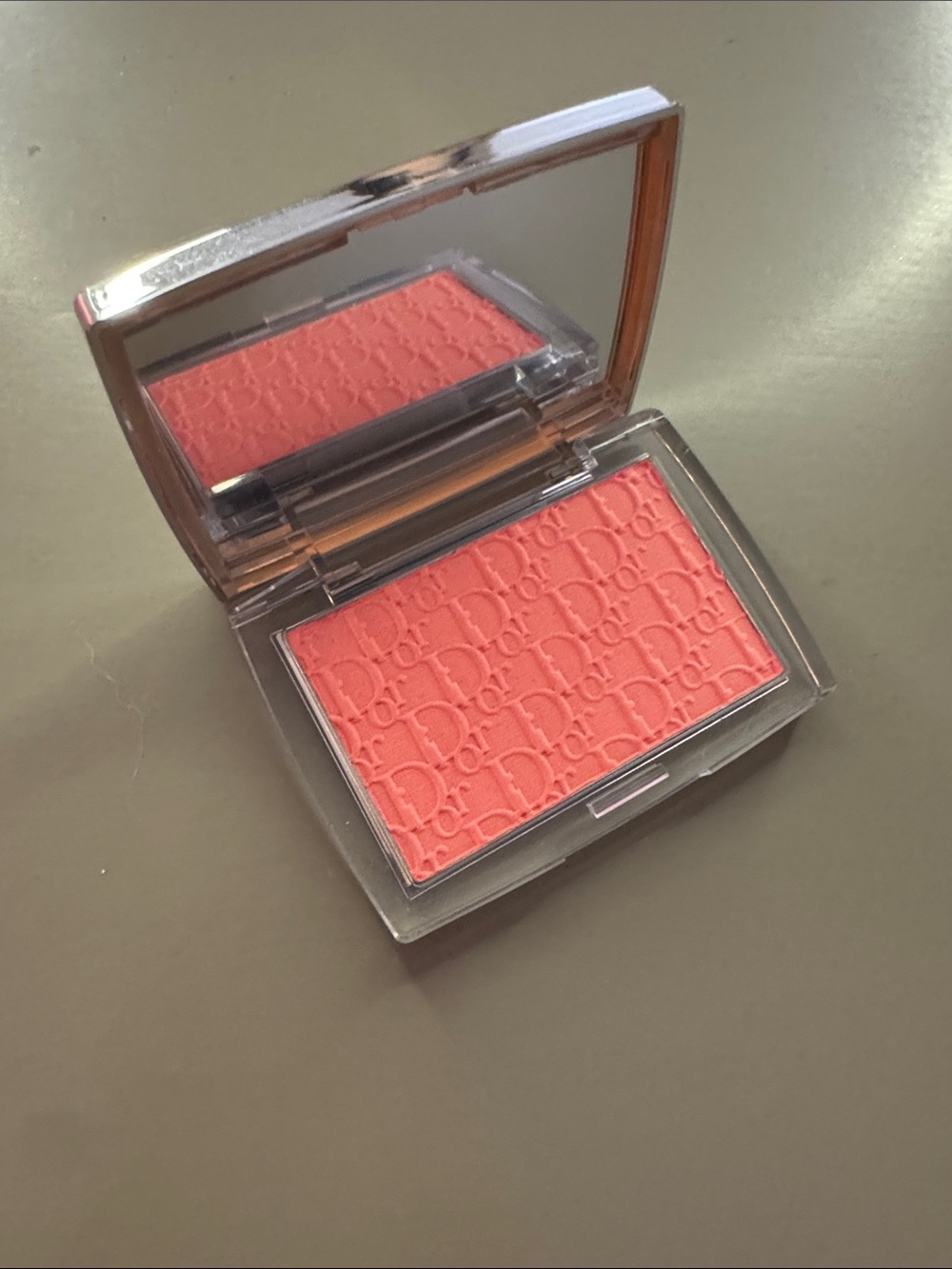 Dior Healthy Glow Blush in 004 Coral